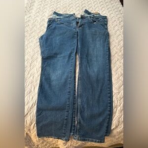 Men’s IZOD Straight Fit Jeans Lot 2 Pair 34x32 1% spandex 99% cotton Denim Blue